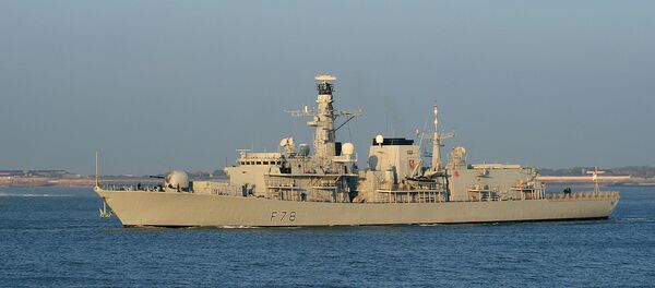 İngiltere Kraliyet Donanması HMS Kent savaş gemisi - Sputnik Türkiye