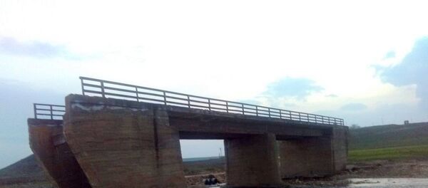 Bismil ile Savur ilçeleri arasında yapılan köprü - Sputnik Türkiye