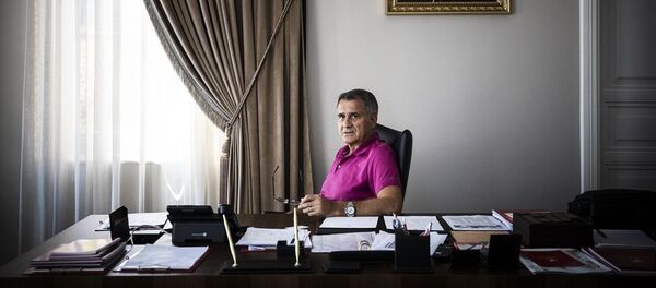 Şenol Güneş - Sputnik Türkiye