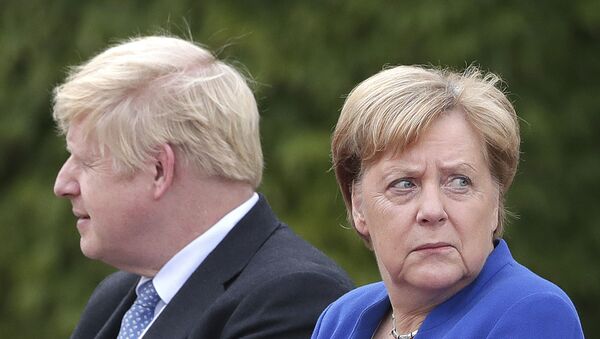 Merkel, Boris Johnson, Berlin - Sputnik Türkiye