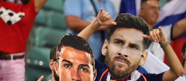 Cristiano Ronaldo ve Lionel Messi - Sputnik Türkiye