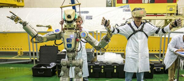 Rusya’nın uzaya gönderdiği ilk insansı robot FEDOR - Sputnik Türkiye
