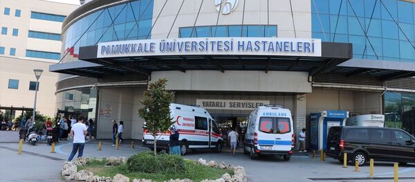 Denizli Pamukkale Üniversitesi (PAÜ) Hastanesine kaldırılan Rusya vatandaşı 12 yaşındaki Alisa Adamova'nın hayati tehlikesi sürüyor - Sputnik Türkiye