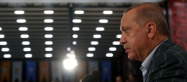 Türkiye Cumhurbaşkanı ve AK Parti Genel Başkanı Recep Tayyip Erdoğan - Sputnik Türkiye