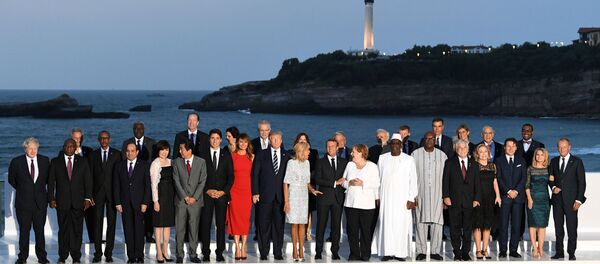 Biarritz'de G7 aile fotoğrafı - Sputnik Türkiye
