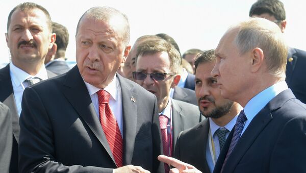Türkiye Cumhurbaşkanı Recep Tayyip Erdoğan, Rusya'nın başkenti Moskova'daki Jukovskiy Uluslararası Havaalanı'nda düzenlenen MAKS–2019 Uluslararası Havacılık ve Uzay Fuarı'nın açılış törenine katıldı. - Sputnik Türkiye