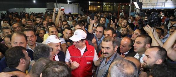 Ekrem İmamoğlu, Gürpınar Su Ürünleri Hali - Sputnik Türkiye