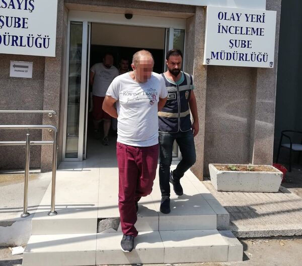 Küçük Eymen apartman görevlisine 'Annem beni kaldırıp yere attı' demiş - Sputnik Türkiye