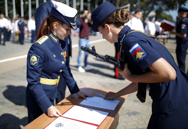 Krasnodar Askeri Havaclık Okulu’nda yemin töreni - Sputnik Türkiye