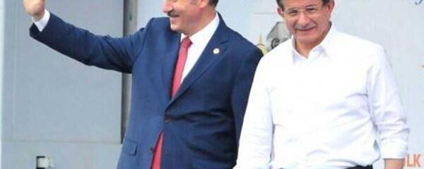 Selçuk Özdağ - Ahmet Davutoğlu Selçuk Özdağ - Ahmet Davutoğlu - Sputnik Türkiye