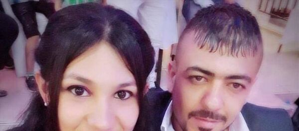 Ersin Öznişastacı ve eşi Aynur Öznişastacı  - Sputnik Türkiye