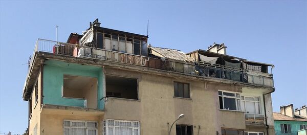 Afyonkarahisar'daki cezaevinden firar edip eşini pompalı tüfekle öldürdü - Sputnik Türkiye