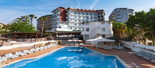 Alanya’da 6 yaşındaki Rus çocuk havuzda boğuldu - Sputnik Türkiye