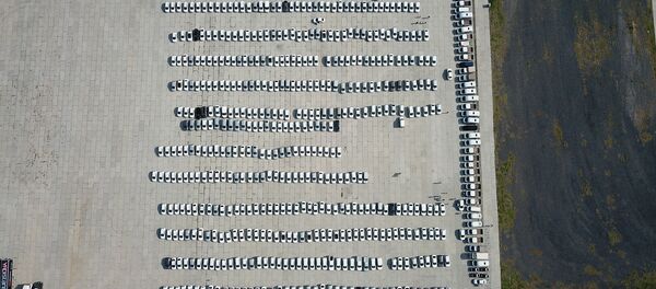 İBB’ye ait yüzlerce araç gece yarısı Yenikapı’ya getirildi - Sputnik Türkiye