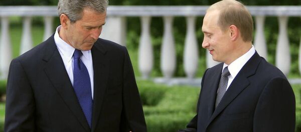 Vladimir Putin, George Bush - Sputnik Türkiye