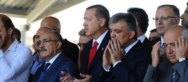 Beşir Atalay - Recep Tayyip Erdoğan - Abdullah Gül Beşir Atalay - Recep Tayyip Erdoğan - Abdullah Gül - Sputnik Türkiye