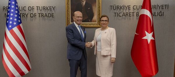ABD Ticaret Bakanı Wilbur Ross - Ticaret Bakanı Ruhsar Pekcan - Sputnik Türkiye