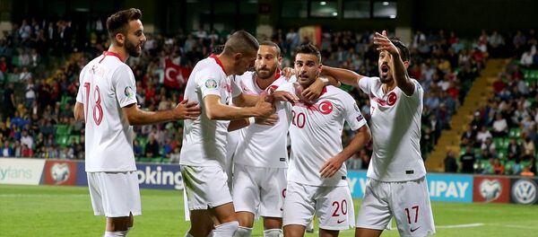 Türkiye, Moldova'yı deplasmanda 4-0'lık skorla devirdi - Sputnik Türkiye