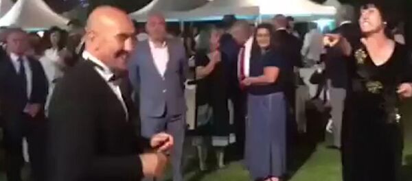 Tunç Soyer - dans - Sputnik Türkiye