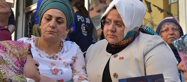 Zehra Zümrüt Selçuk - Sputnik Türkiye