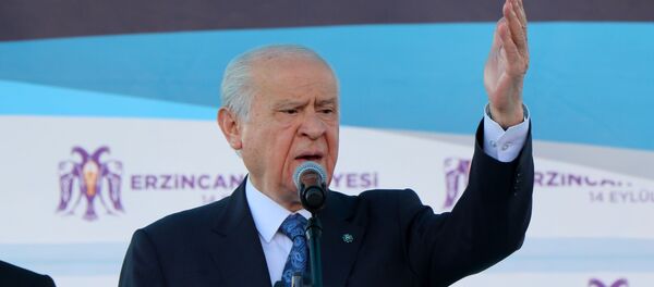 MHP Genel Başkanı Devlet Bahçeli, 31 Mart seçimlerinin ardından teşekkür mitinglerinin sonuncusunu Erzincan’da yaptı - Sputnik Türkiye