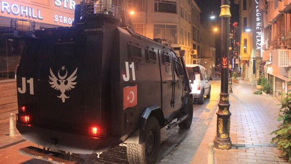 İstanbul'da IŞİD'e şafak operasyonu - Sputnik Türkiye