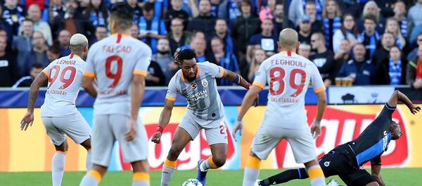 Galatasaray, 'Devler Ligi'ne bir puanla başladı - Sputnik Türkiye