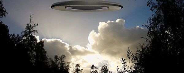ABD Donanması, ilk kez 'UFO' videolarının varlığını kabul etti: 'Tanımlanamayan Hava Fenomenleri'  - Sputnik Türkiye