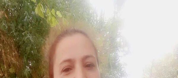 Antalya'da 2 yıl önce boşandığı eşi Bünyamin Bardakçı'nın, yüzüne kezzap atarak yaktığı Asiye Güzel, tedavi gördüğü hastanede yaşamını yitirdi. - Sputnik Türkiye