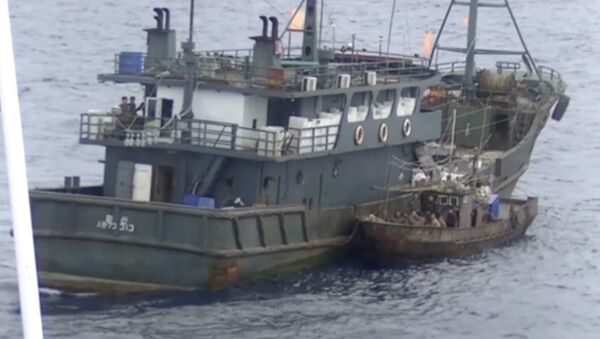 FSB, Japon Denizi'nde Kuzey koreli balıkçıları gözaltına aldı. - Sputnik Türkiye
