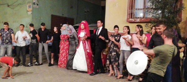 Gelinin yakınları damadı kına gecesinde öldürdü Gelinin yakınları damadı kına gecesinde öldürdü - Sputnik Türkiye