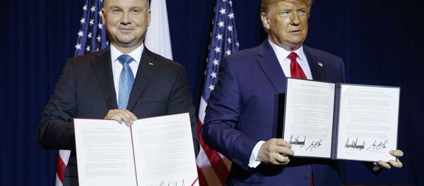 Trump, Polonya Devlet Başkanı Andrej Duda - Sputnik Türkiye