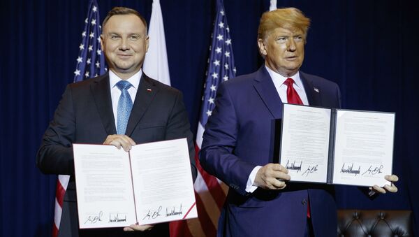 Trump, Polonya Devlet Başkanı Andrej Duda - Sputnik Türkiye