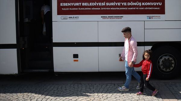 Suriye'ye dönüş konvoyu - Sputnik Türkiye