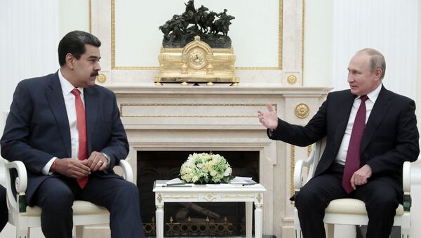 Venezüella Devlet Başkanı Nicolas Maduro ile Rusya Devlet Başkanı Vladimir Putin - Sputnik Türkiye