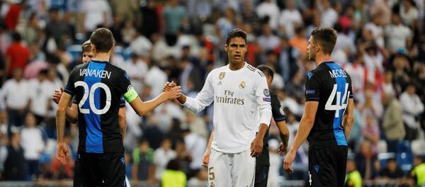 A Grubu'nda Real Madrid, 2-0 geriye düştüğü maçta Club Brugge ile 2-2 berabere kaldı. - Sputnik Türkiye