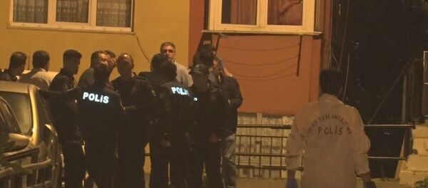 İstanbul'da kadın cinayeti: Eşini falçatayla öldüren saldırgan iki gün sonra teslim oldu - Sputnik Türkiye