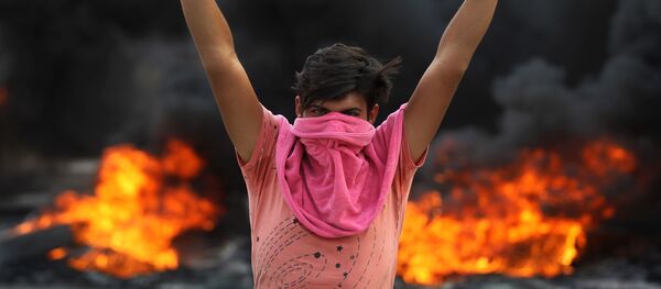 Bağdat'ta hükümet karşıtı gösteriler - Sputnik Türkiye