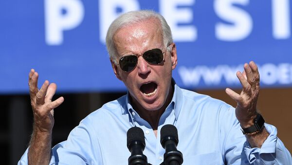 Democratic U.S. presidential candidate and former Vice President Joe Biden campaigns at a community event in Las Vegas, Nevada, U.S., September 27, 2019.  REUTERS/David Becker - Sputnik Türkiye