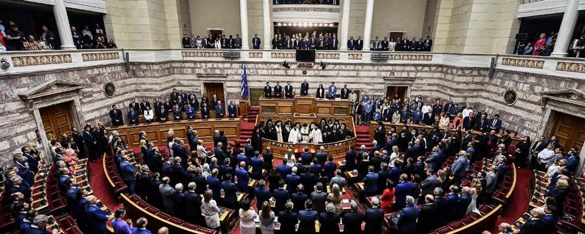 Yunanistan parlamentosu  - Sputnik Türkiye, 1920, 28.11.2022