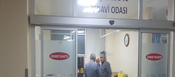 Mevlitte dağıtılan yemekten 32 kişi zehirlendi - Sputnik Türkiye