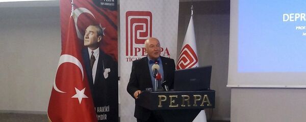 Övgün Ahmet Ercan - Sputnik Türkiye