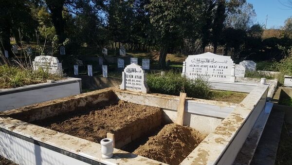 Adli Tıp cenaze karışması, mezarlık, Afrikalı - Sputnik Türkiye