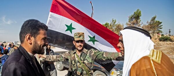 Suriye ordusu Tabka ve Til Temir'e giriş yaptı - Sputnik Türkiye