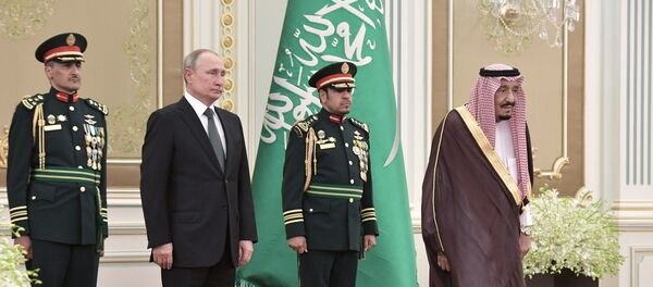 Vladimir Putin - Selman bin Abdülaziz Vladimir Putin - Selman bin Abdülaziz - Sputnik Türkiye