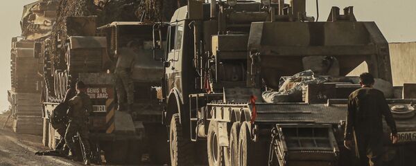 TSK'ya ait tanklar Şanlıurfa Suriye sınırında - Sputnik Türkiye