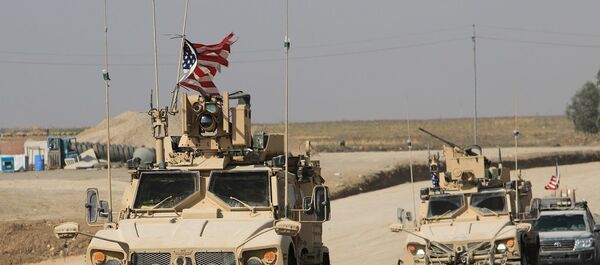 Suriye'den çekilen ABD askerleri Irak'a ulaştı - Sputnik Türkiye