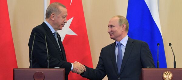 Erdoğan ile Putin'in Soçi'deki görüşmesinden kareler Erdoğan ile Putin'in Soçi'deki görüşmesinden kareler - Sputnik Türkiye