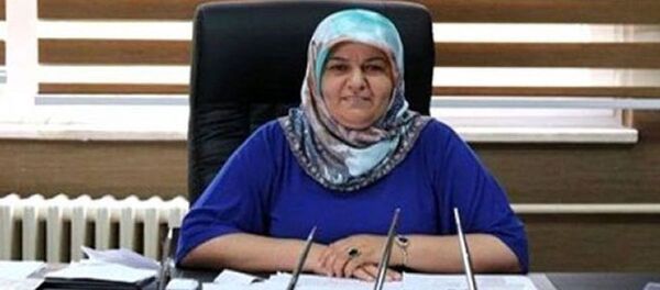 HDP'li Erciş Belediye Başkanı Yıldız Çetin HDP'li Erciş Belediye Başkanı Yıldız Çetin - Sputnik Türkiye