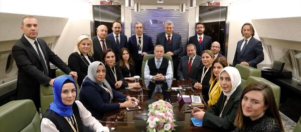 Recep Tayyip Erdoğan - gazeteciler Recep Tayyip Erdoğan - gazeteciler - Sputnik Türkiye